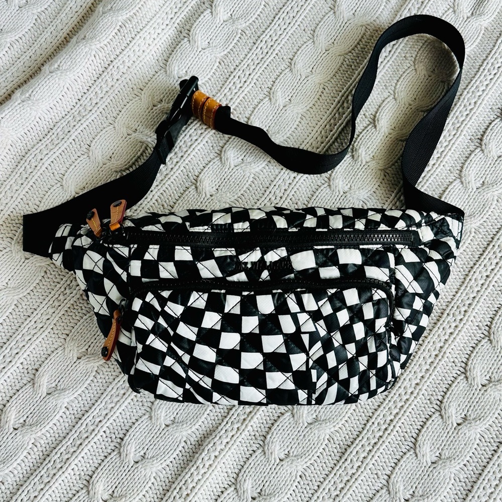 🎲 MZ Wallace Metro Sling in Checkerboard